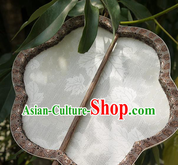 China Traditional Hanfu Fan Handmade Palace Fan Classical Grape Pattern Silk Fan China Traditional Hanfu Fan Handmade Palace Fan Classical Grape Pattern Silk Fan