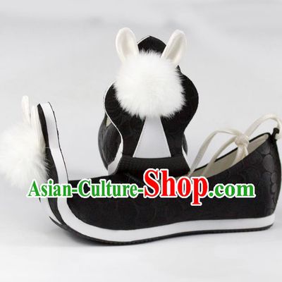China Traditional Tang Dynasty Princess Shoes Classical Black Brocade Shoes Hanfu Venonat Rabbit Shoes