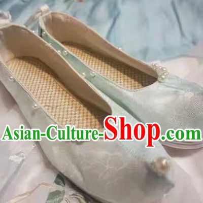 China Hanfu Pearls Shoes Traditional Ancient Ming Dynasty Princess Shoes Handmade Wedding Light Blue Brocade Shoes