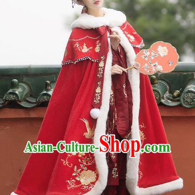 China Ancient Imperial Consort Red Cape Clothing Traditional Ming Dynasty Noble Mistress Costume