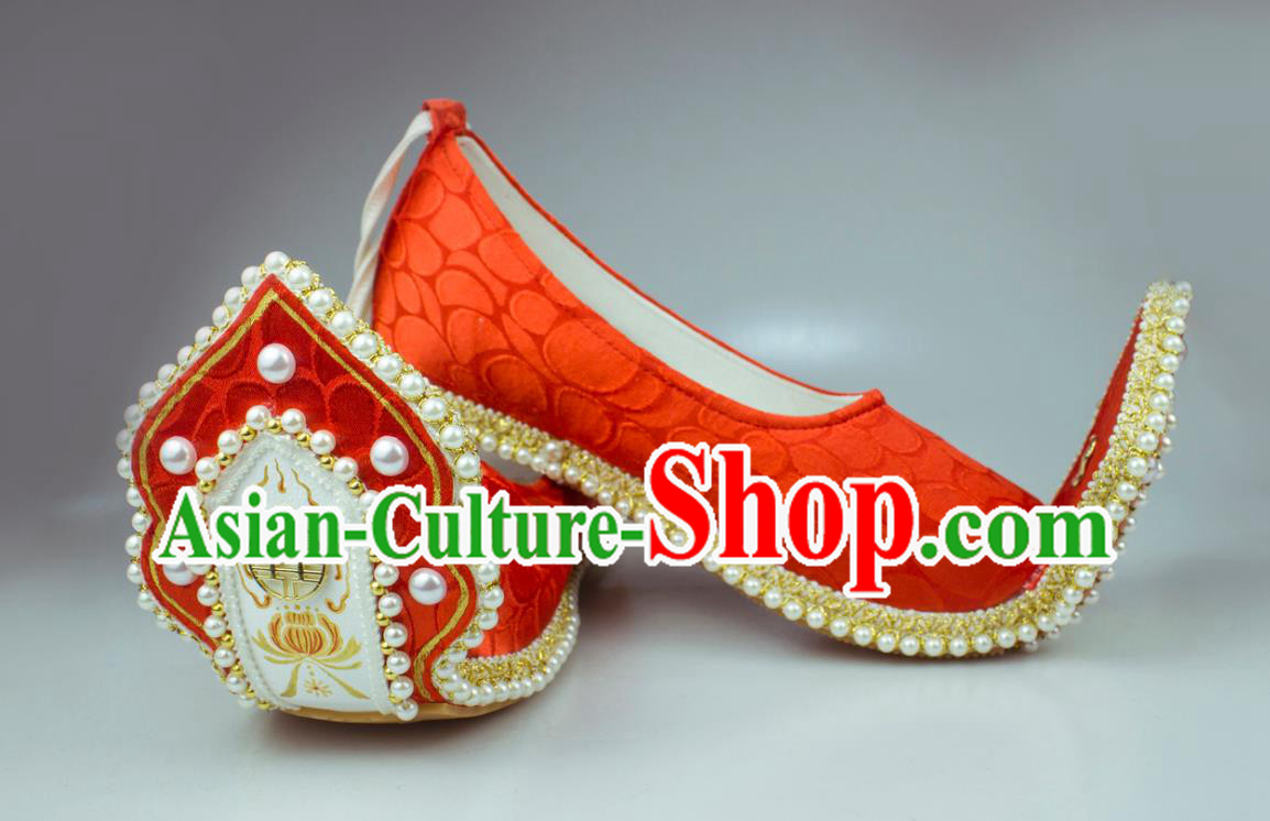 China Classical Wedding Pearls Shoes Red Brocade Hanfu Shoes Traditional Song Dynasty Princess Shoes China Classical Wedding Pearls Shoes Red Brocade Hanfu Shoes Traditional Song Dynasty Princess Shoes