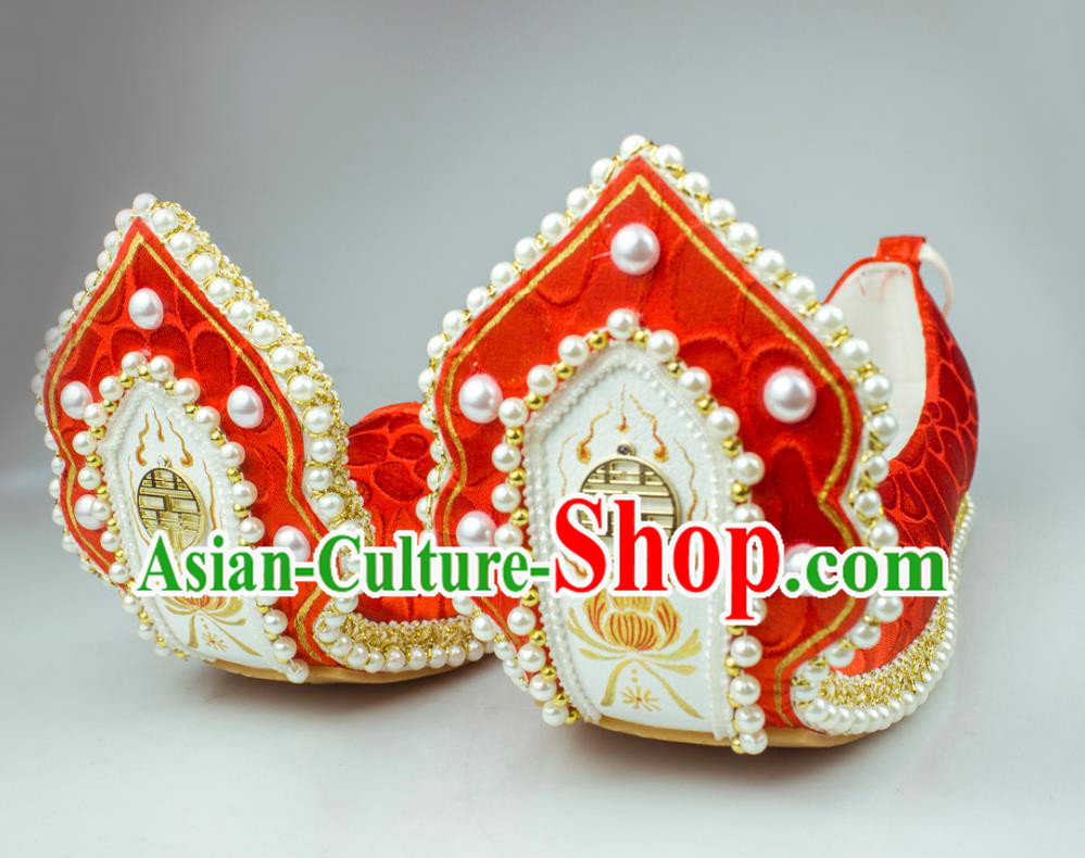 China Classical Wedding Pearls Shoes Red Brocade Hanfu Shoes Traditional Song Dynasty Princess Shoes China Classical Wedding Pearls Shoes Red Brocade Hanfu Shoes Traditional Song Dynasty Princess Shoes