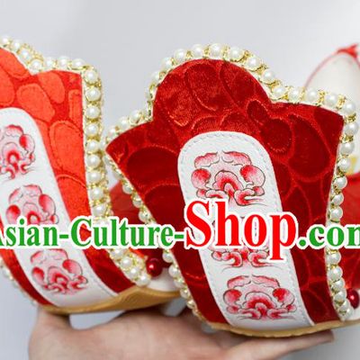 China Handmade Painting Clouds Red Brocade Shoes Traditional Tang Dynasty Princess Shoes Classical Wedding Shoes