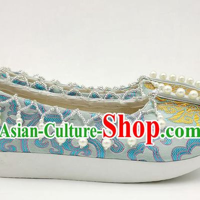 China Handmade Light Blue Brocade Shoes Traditional Song Dynasty Princess Shoes Classical Pearls Shoes
