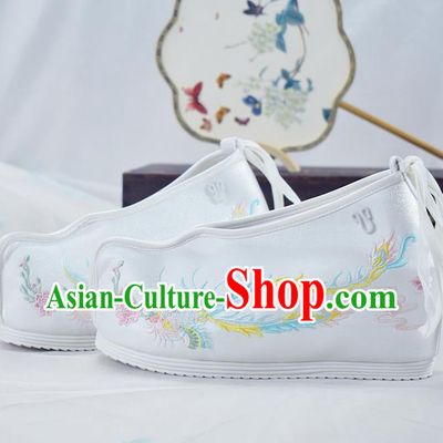 China National Embroidered Shoes White Cloth Shoes Traditional Princess Shoes Women Hanfu Shoes