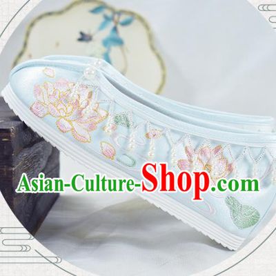 China Women Hanfu Shoes National Embroidered Lotus Shoes Light Blue Cloth Shoes Traditional Beads Tassel Shoes