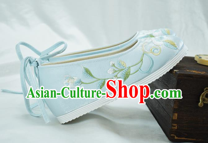 China Women Shoes Traditional Hanfu Shoes Embroidered Peony Shoes National Light Blue Cloth Shoes China Women Shoes Traditional Hanfu Shoes Embroidered Peony Shoes National Light Blue Cloth Shoes