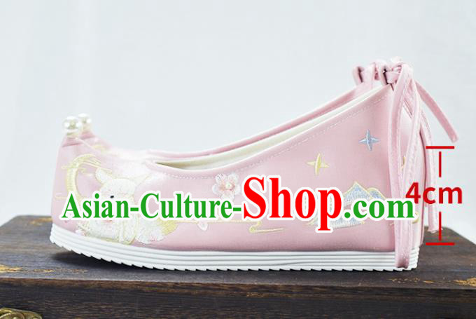 China Traditional Pink Cloth Shoes Embroidered Shoes National Women Shoes China Traditional Pink Cloth Shoes Embroidered Shoes National Women Shoes