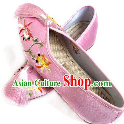 China Traditional Pink Satin Shoes Embroidered Goldfish Shoes National Shoes