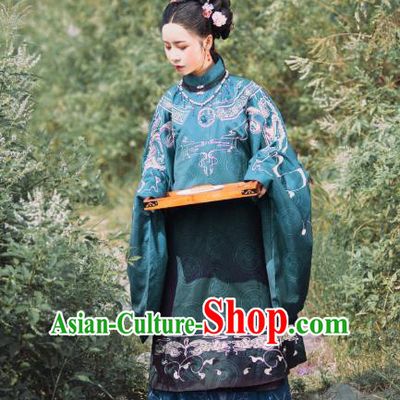 China Ancient Royal Countess Embroidered Costumes Traditional Ming Dynasty Court Woman Historical Clothing
