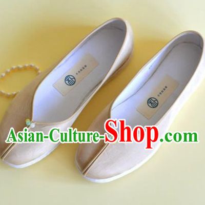 China Women Shoes National Shoes Traditional Hanfu Champagne Satin Shoes