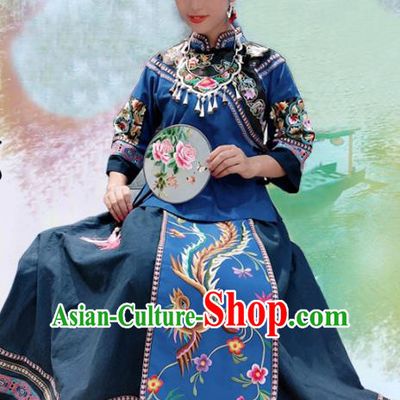 Chinese Bouyei Ethnic Woman Costume Puyi Nationality Dress Minority Folk Dance Clothing and Embroidered Hat