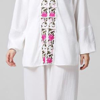 China Traditional Martial Arts White Flax Clothing Female Tai Chi Competition Embroidered Uniforms