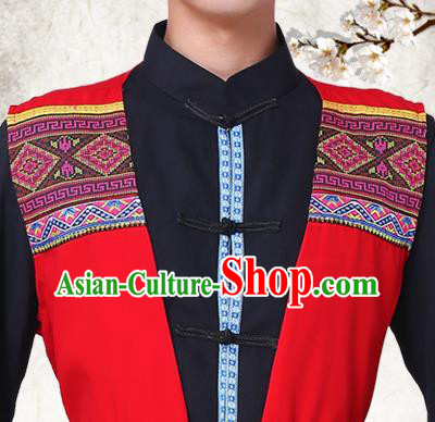 China Yao Nationality Wedding Costumes Guangxi Province Ethnic Minority Bridegroom Outfits and Headwear China Yao Nationality Wedding Costumes Guangxi Province Ethnic Minority Bridegroom Outfits and Headwear