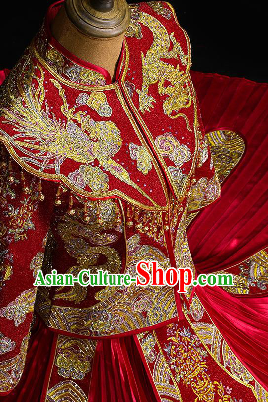 Chinese Classical Bride Toast Costumes Traditional Xiuhe Suit Drilling Red Outfits Wedding Embroidered Clothing Chinese Classical Bride Toast Costumes Traditional Xiuhe Suit Drilling Red Outfits Wedding Embroidered Clothing