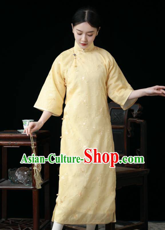 Chinese National Women Cheongsam Traditional Embroidered Clothing Classical Light Yellow Qipao Dress Chinese National Women Cheongsam Traditional Embroidered Clothing Classical Light Yellow Qipao Dress