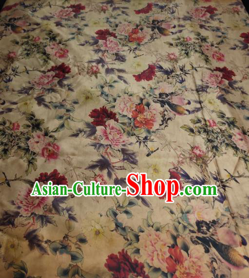 China Traditional Peony Pattern Gambiered Guangdong Gauze Cheongsam Satin Fabric Classical Beige Silk Cloth China Traditional Peony Pattern Gambiered Guangdong Gauze Cheongsam Satin Fabric Classical Beige Silk Cloth