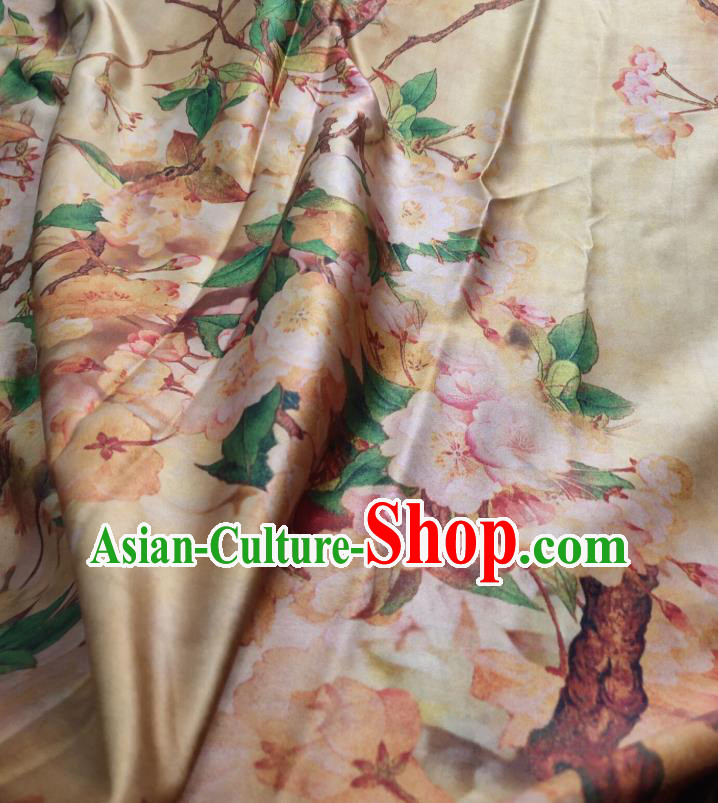 China Yellow Satin Cloth Traditional Begonia Pattern Gambiered Guangdong Gauze Cheongsam Silk Fabric China Yellow Satin Cloth Traditional Begonia Pattern Gambiered Guangdong Gauze Cheongsam Silk Fabric