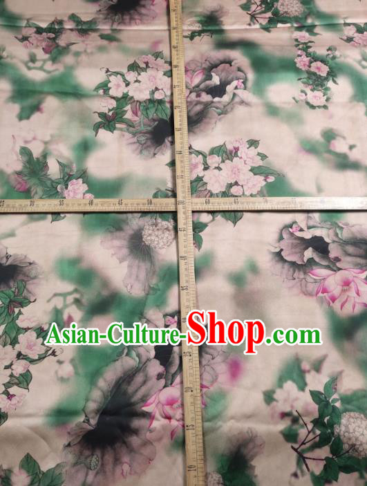 China Traditional Lotus Begonia Pattern Gambiered Guangdong Gauze Beige Satin Cloth Cheongsam Silk Fabric China Traditional Lotus Begonia Pattern Gambiered Guangdong Gauze Beige Satin Cloth Cheongsam Silk Fabric
