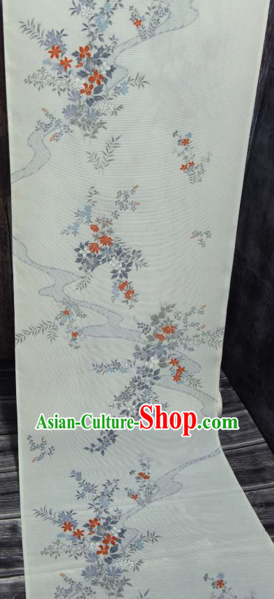 Asian Japan White Brocade Tapestry Traditional Japanese Kimono Chrysanthemum Pattern Silk Fabric Asian Japan White Brocade Tapestry Traditional Japanese Kimono Chrysanthemum Pattern Silk Fabric