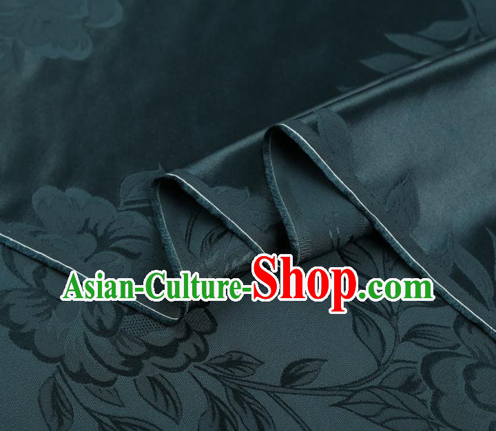 China Traditional Brocade Fabric Asian Cheongsam Gambiered Guangdong Gauze Jacquard Atrovirens Silk Fabric China Traditional Brocade Fabric Asian Cheongsam Gambiered Guangdong Gauze Jacquard Atrovirens Silk Fabric