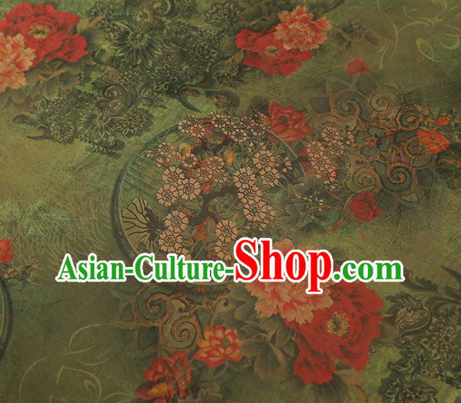 China Classical Cheongsam Gambiered Guangdong Gauze Drapery Traditional Peony Pattern Green Silk Fabric China Classical Cheongsam Gambiered Guangdong Gauze Drapery Traditional Peony Pattern Green Silk Fabric
