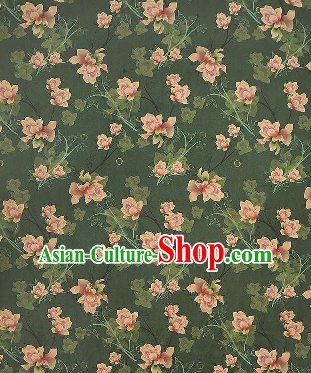 China Classical Cheongsam Green Silk Fabric Gambiered Guangdong Gauze Traditional Mangnolia Pattern Brocade China Classical Cheongsam Green Silk Fabric Gambiered Guangdong Gauze Traditional Mangnolia Pattern Brocade