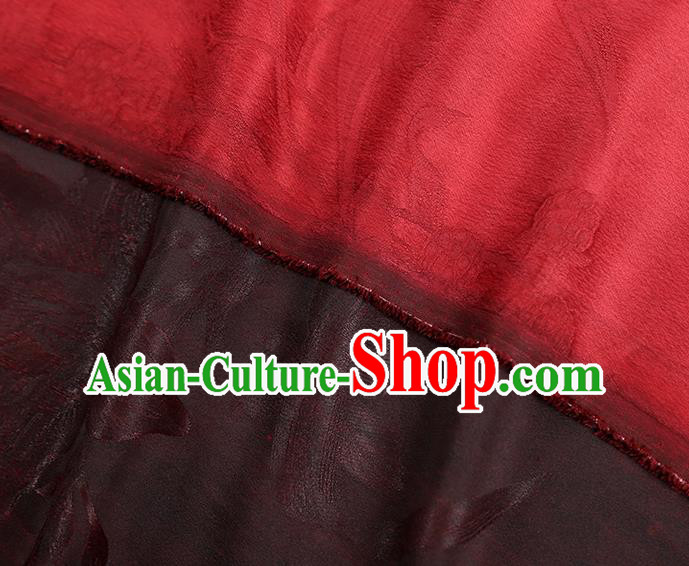 China Traditional Gambiered Guangdong Gauze Classical Cheongsam Jacquard Red Silk Fabric China Traditional Gambiered Guangdong Gauze Classical Cheongsam Jacquard Red Silk Fabric