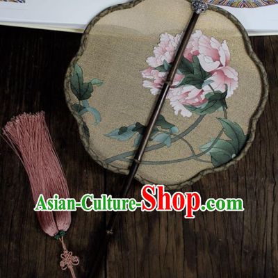 China Ancient Princess Court Fan Traditional Light Yellow Silk Fan Handmade Peony Pattern Palace Fan