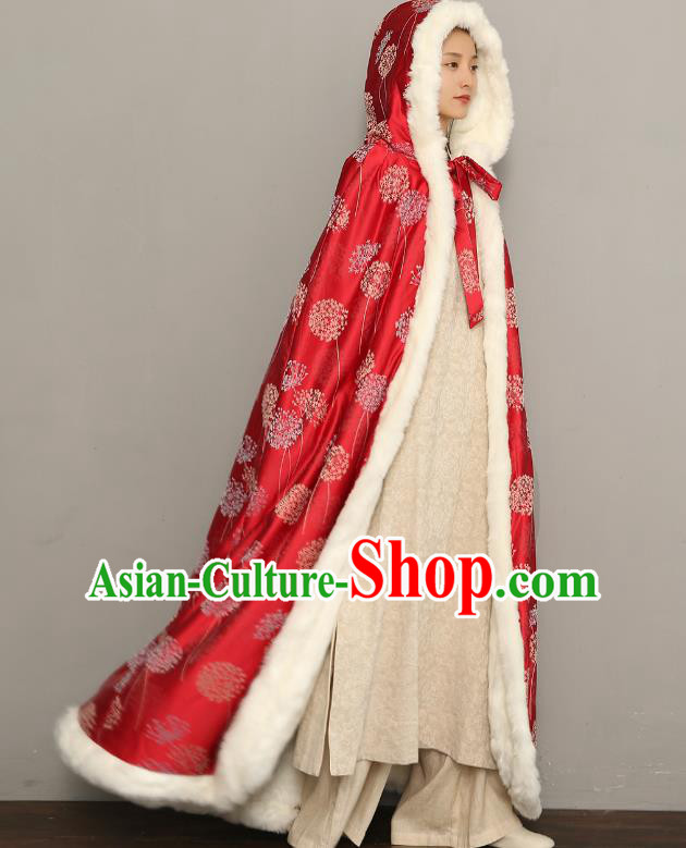 Chinese Ancient Princess Cotton Wadded Cloak Traditional Winter Costume National Women Red Silk Cape Chinese Ancient Princess Cotton Wadded Cloak Traditional Winter Costume National Women Red Silk Cape