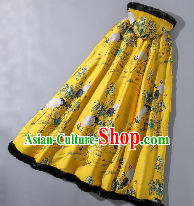 China Classical Winter Costume Traditional Tang Suit Yellow Silk Long Cloak China Classical Winter Costume Traditional Tang Suit Yellow Silk Long Cloak