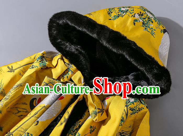 China Classical Winter Costume Traditional Tang Suit Yellow Silk Long Cloak China Classical Winter Costume Traditional Tang Suit Yellow Silk Long Cloak