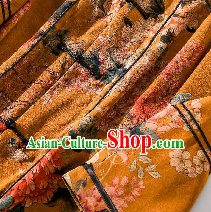 China Classical Outer Garment Costume Traditional Tang Suit Yellow Silk Long Dust Coat China Classical Outer Garment Costume Traditional Tang Suit Yellow Silk Long Dust Coat