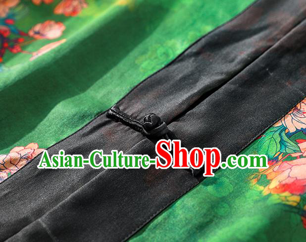 China Classical Begonia Pattern Tang Suit Dust Coat Traditional Cheongsam Green Silk Overcoat China Classical Begonia Pattern Tang Suit Dust Coat Traditional Cheongsam Green Silk Overcoat