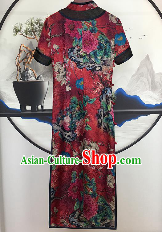 China Traditional Red Gambiered Guangdong Gauze Cheongsam National Printing Peony Silk Qipao Dress Clothing China Traditional Red Gambiered Guangdong Gauze Cheongsam National Printing Peony Silk Qipao Dress Clothing