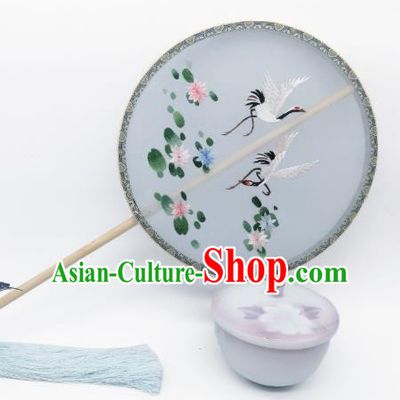 China Traditional Hanfu Palace Fan Suzhou Embroidered Lotus Crane Circular Fan Classical Light Blue Silk Fan