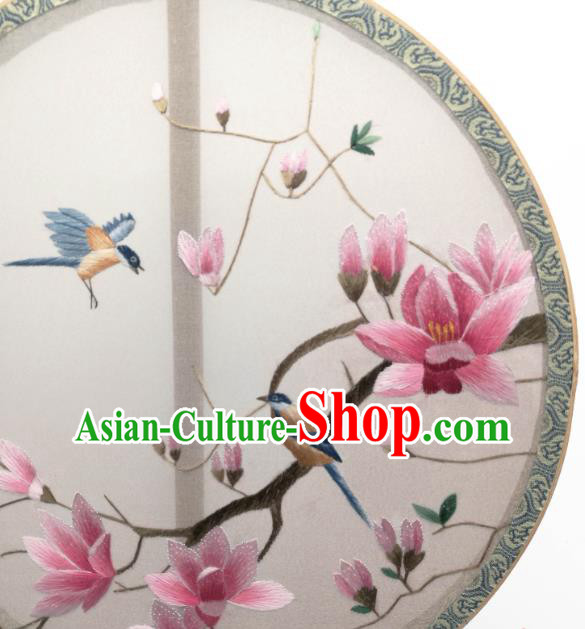 China Suzhou Embroidered Mangnolia Circular Fan Classical Silk Fan Traditional Hanfu Palace Fan China Suzhou Embroidered Mangnolia Circular Fan Classical Silk Fan Traditional Hanfu Palace Fan