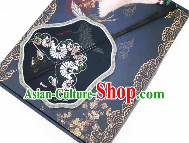 China Suzhou Double Side Embroidery Palace Fan Handmade Black Silk Fan Hanfu Fans China Suzhou Double Side Embroidery Palace Fan Handmade Black Silk Fan Hanfu Fans