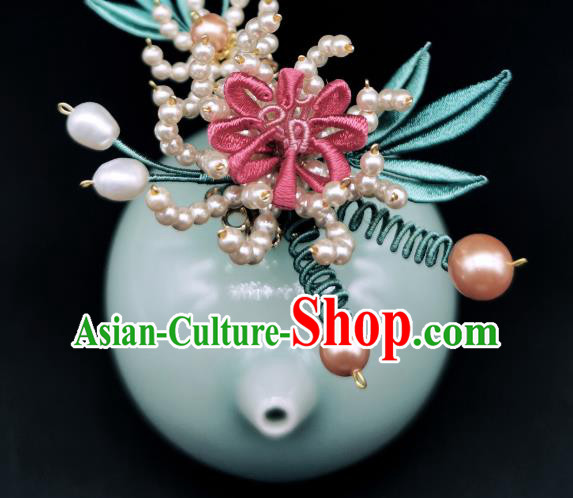 Chinese Traditional Qing Dynasty Pearls Chrysanthemum Hairpin Handmade Ancient Imperial Concubine Hair Stick Chinese Traditional Qing Dynasty Pearls Chrysanthemum Hairpin Handmade Ancient Imperial Concubine Hair Stick