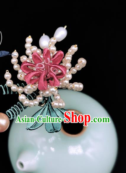 Chinese Traditional Qing Dynasty Pearls Chrysanthemum Hairpin Handmade Ancient Imperial Concubine Hair Stick Chinese Traditional Qing Dynasty Pearls Chrysanthemum Hairpin Handmade Ancient Imperial Concubine Hair Stick