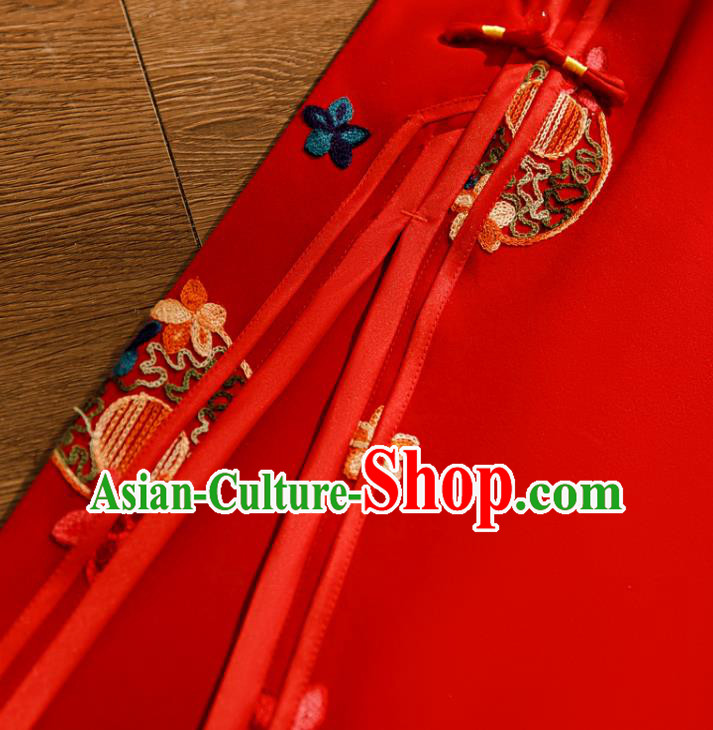 Chinese Classical Wedding Qipao Dress Traditional Bride Embroidered Red Cheongsam Clothing Chinese Classical Wedding Qipao Dress Traditional Bride Embroidered Red Cheongsam Clothing
