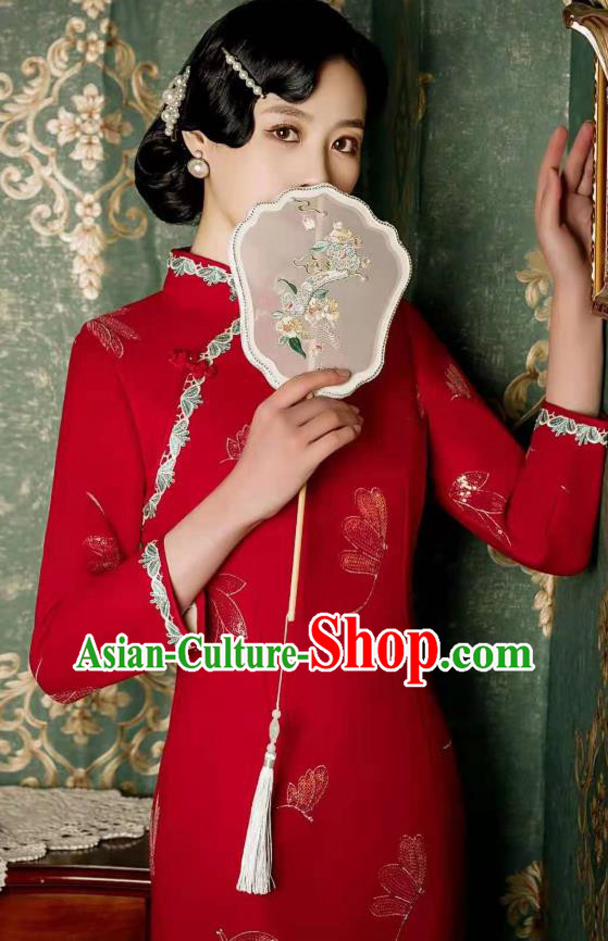 Chinese Classical Dragonfly Pattern Red Qipao Dress Traditional Wedding Cheongsam Bride Toast Clothing Chinese Classical Dragonfly Pattern Red Qipao Dress Traditional Wedding Cheongsam Bride Toast Clothing