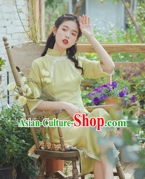 Chinese National Young Lady Qipao Dress Traditional Yellow Cheongsam Clothing Chinese National Young Lady Qipao Dress Traditional Yellow Cheongsam Clothing