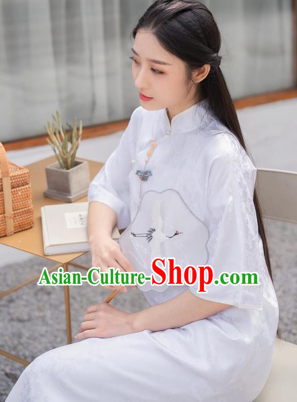 Chinese National Young Lady Qipao Dress Traditional Clothing White Brocade Cheongsam Chinese National Young Lady Qipao Dress Traditional Clothing White Brocade Cheongsam