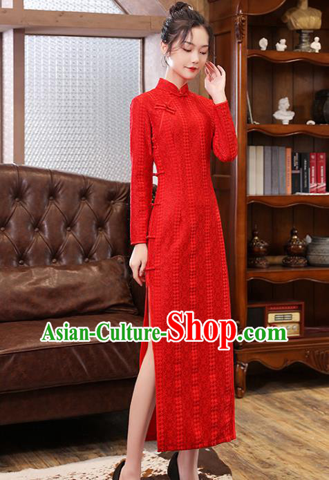 Chinese Bride Red Cheongsam Classical Wedding Qipao Dress Traditional National Toast Costume Chinese Bride Red Cheongsam Classical Wedding Qipao Dress Traditional National Toast Costume