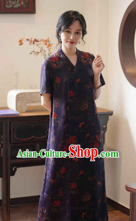 China Classical Purple Silk Cheongsam Dress National Slant Opening Long Qipao China Classical Purple Silk Cheongsam Dress National Slant Opening Long Qipao