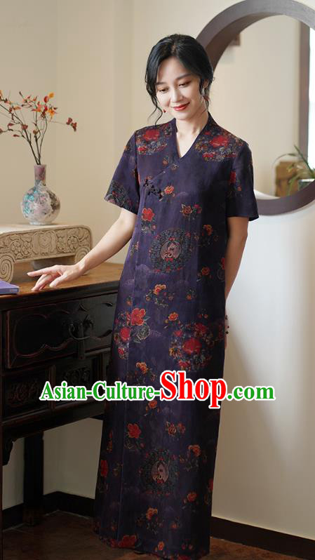 China Classical Purple Silk Cheongsam Dress National Slant Opening Long Qipao China Classical Purple Silk Cheongsam Dress National Slant Opening Long Qipao