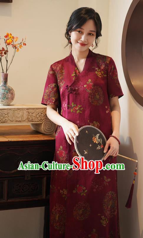 China National Slant Opening Long Qipao Costume Classical Red Silk Cheongsam Dress China National Slant Opening Long Qipao Costume Classical Red Silk Cheongsam Dress