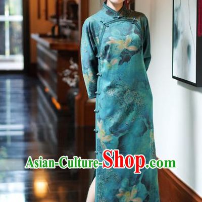 China Classical Lotus Pattern Green Silk Qipao Dress National Female Long Cheongsam