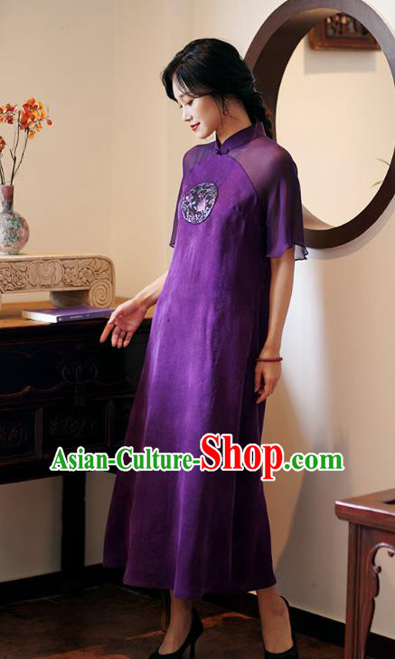 China Classical Embroidered Purple Silk Cheongsam Dress National Stand Collar Qipao Costume China Classical Embroidered Purple Silk Cheongsam Dress National Stand Collar Qipao Costume